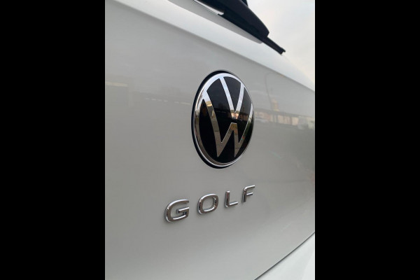 Volkswagen Golf 1.5 TSI Style Golf 8