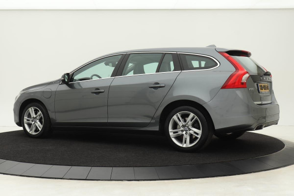 Volvo V60 2.4 D6 Plug In Summum *Excl. BTW* | 1e eigenaar | Xenon | Volleder | Navigatie | Memory