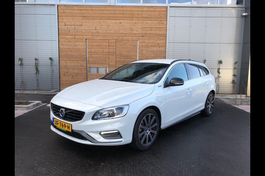 Volvo V60 2.4 D6 Twin Engine R-Design 7% (ex BTW)