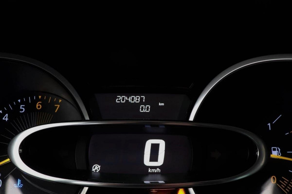 Renault Clio 0.9 TCe Night & Day | Pack Look Elegance | Navigatie | Bass Reflex | Parkeersensoren | Airco | Cruise control