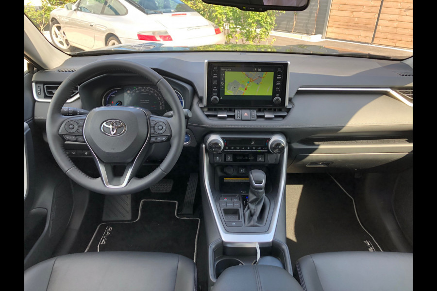 Toyota RAV4 2.5 Hybrid First Edition AWD Bestel nu met 8% korting