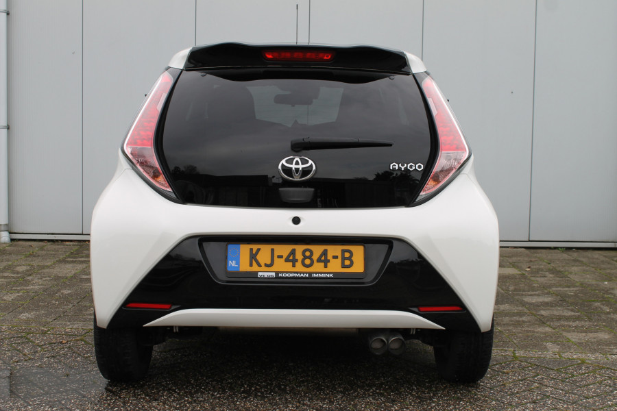 Toyota Aygo 1.0 VVT-i X-PLAY STANDVERW. ALARM DASHCAM + NAV