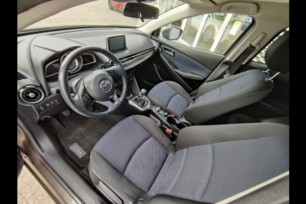 Mazda 2 1.5 Skyactiv-G TS+ | PARK-ASSIST | CRUISE-CONTROL | NAVIGATIE | STOELVERWARMING | RIJKLAARPRIJS