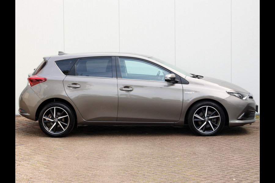 Toyota Auris 1.8 Hybrid Black Edition | Panodak | Full-Led | FM-Navi + DAB