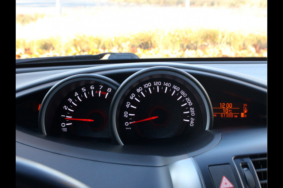 Toyota Verso 1.8 VVT-i Aspiration 7p. | Automaat | Clima | FM-Navi