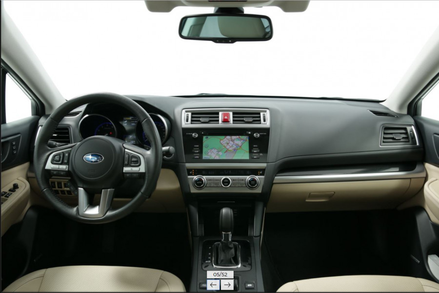 Subaru Outback 2.5i Premium - Dealer onderhouden - 2100 KG trekken