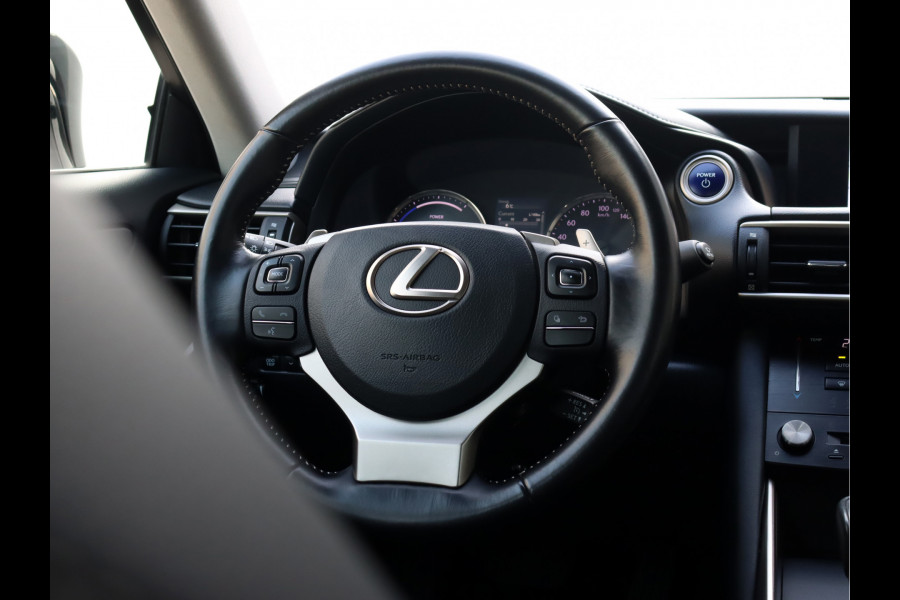 Lexus IS 300h Hybrid Business Line | Facelift | Half Leder | Led | Navi