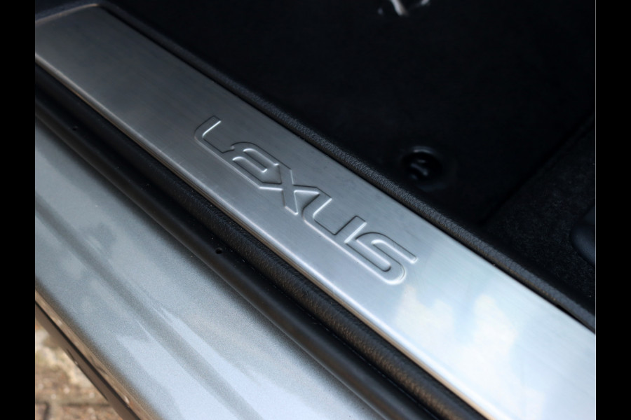 Lexus UX 250h Executive Line | President Pack | Mark Levinson | Stoelventilatie