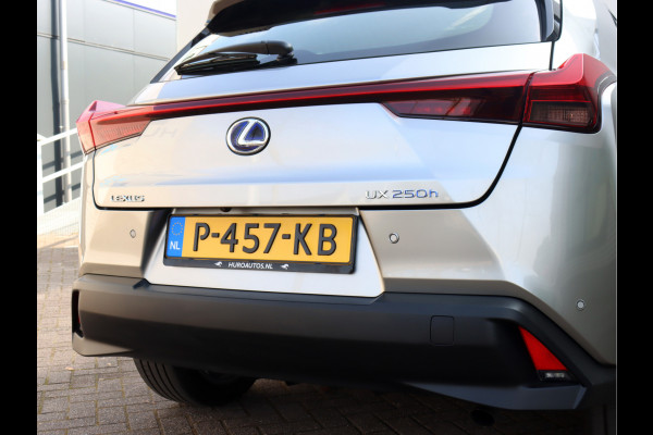 Lexus UX 250h Executive Line | President Pack | Mark Levinson | Stoelventilatie