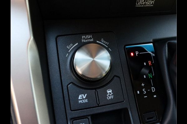 Lexus NX 300h AWD President Line | Mark Levinson | Panodak | 360° Camera