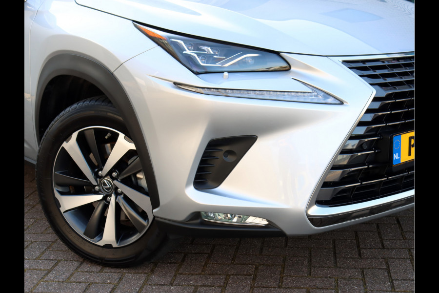 Lexus NX 300h AWD President Line | Mark Levinson | Panodak | 360° Camera