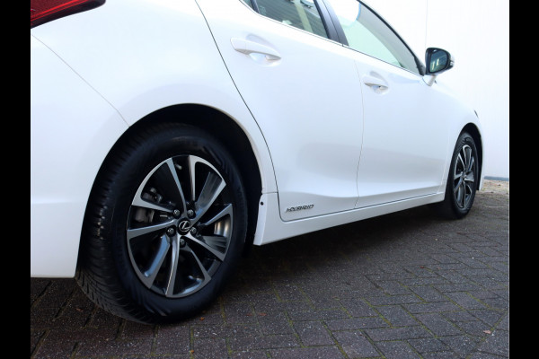 Lexus CT 200h Edition 30 | Full Led | Premium Navi | Adaptive Cruise