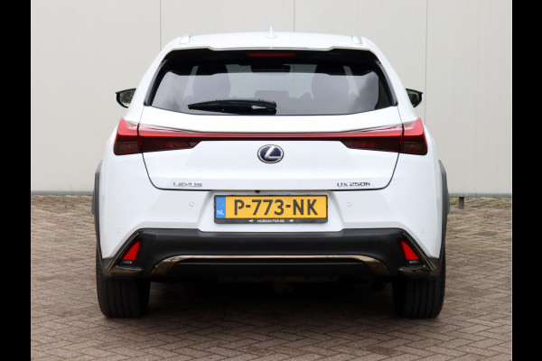 Lexus UX 250h AWD F Sport Premium | Mark Levinson | 360° Camera | Stoelventilatie