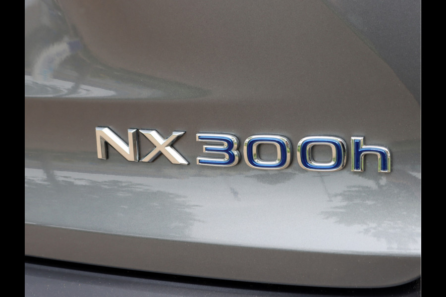 Lexus NX 300h AWD Luxury Line | Panodak | Stoelventilatie | Triple Led