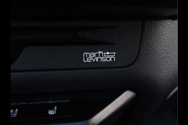 Lexus UX 250h AWD F Sport Premium | Mark Levinson | Stoelventilatie | Schuifdak