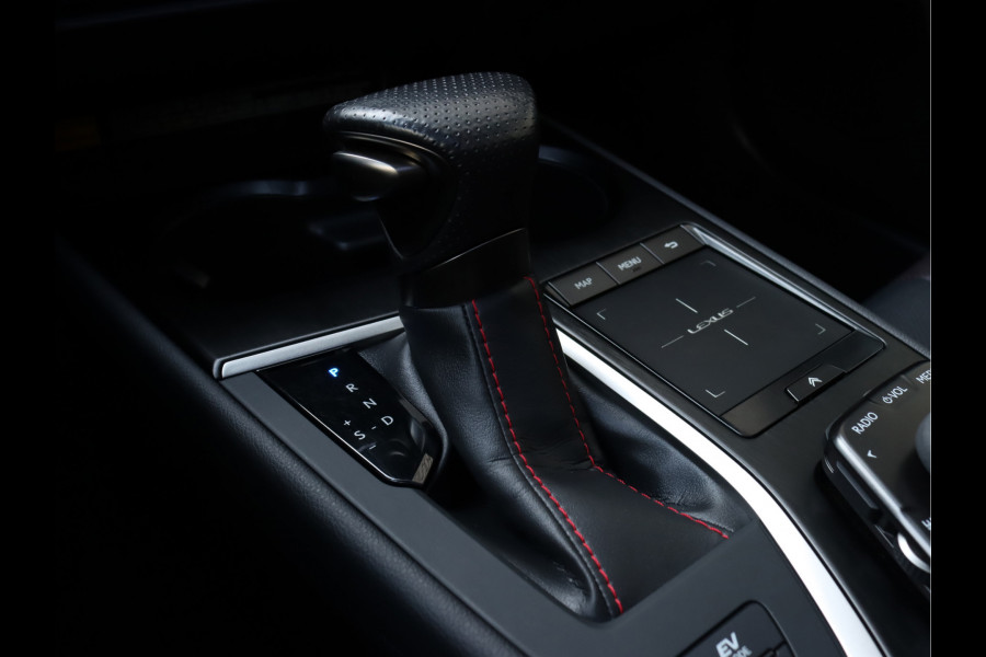 Lexus UX 250h AWD F Sport Premium | Mark Levinson | Stoelventilatie | Schuifdak