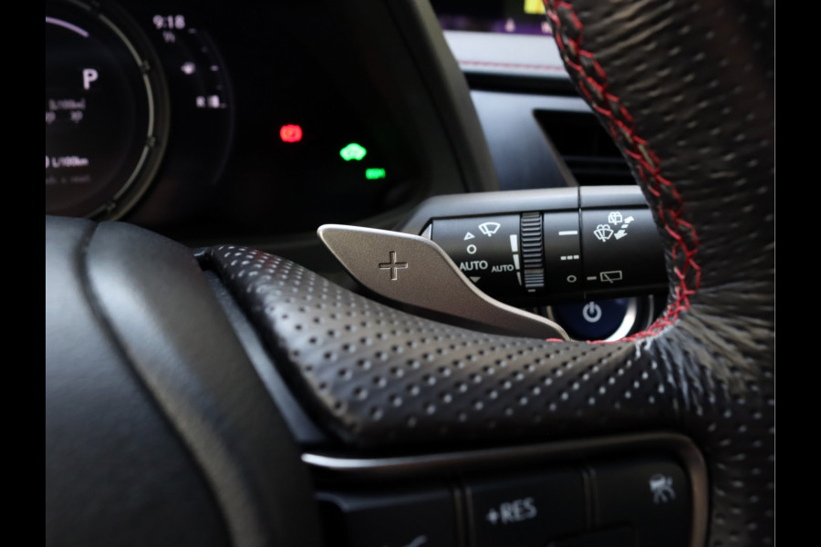 Lexus UX 250h AWD F Sport Premium | Mark Levinson | Stoelventilatie | Schuifdak