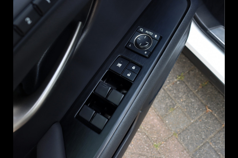 Lexus UX 250h AWD F Sport Premium | Mark Levinson | Stoelventilatie | Schuifdak