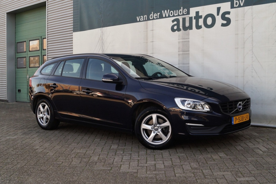 Volvo V60 2.0 D2 120pk Kinetic -NAVI-ECC-PDC-