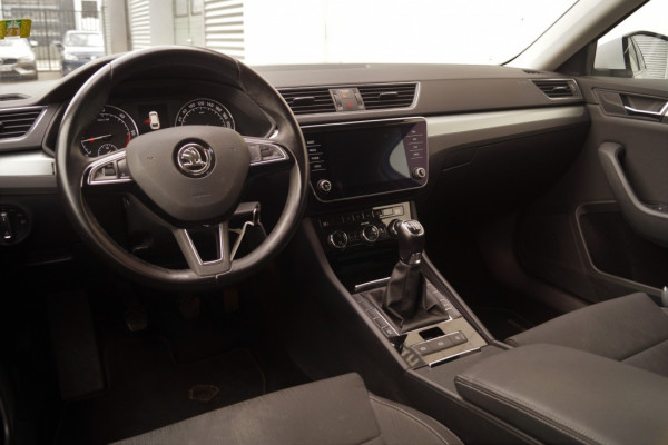 Škoda Superb Combi 1.6 TDI 120pk Ambition Business -NAVI-ECC-
