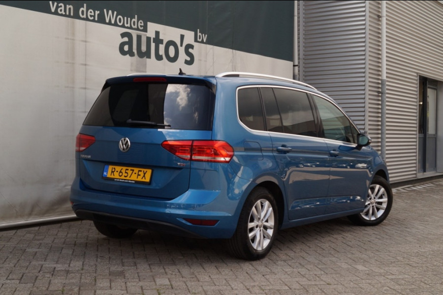 Volkswagen Touran 1.6 TDI 115pk SCR Highline -LED-ACC-NAVI-PDC-5persoons-