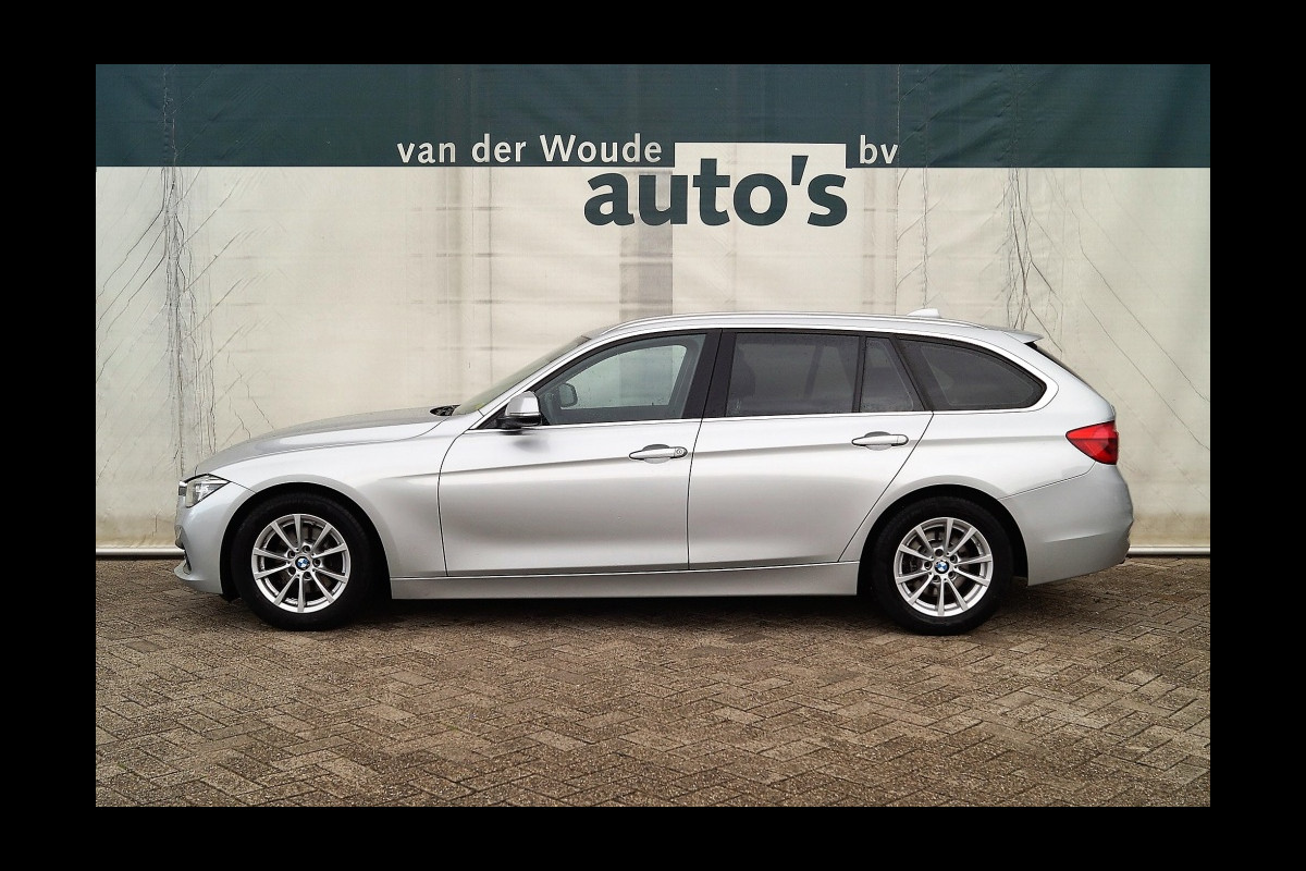 BMW 3 Serie Touring 320d 163pk Automaat High Executive -LEER-