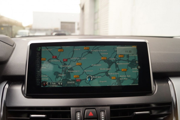 BMW 2 Serie 216d Active High Executive -LEER-LED-NAVI-ECC-