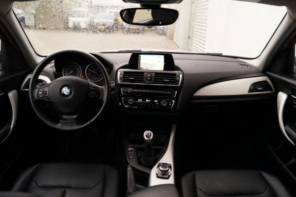 BMW 1-serie 118d 150pk xDrive Executive -LEER-LED-NAVI-PDC-