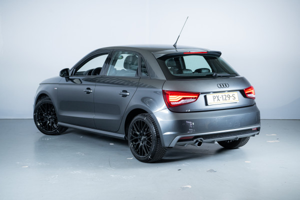 Audi A1 Sportback 1.0 TFSI S-Line Edition 96 pk | Navigatie | Airco | Parkeersensoren achter | Bi-xenon